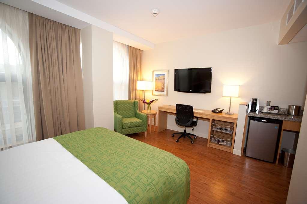 The Holman Grand Hotel Шарлоттаун Номер фото